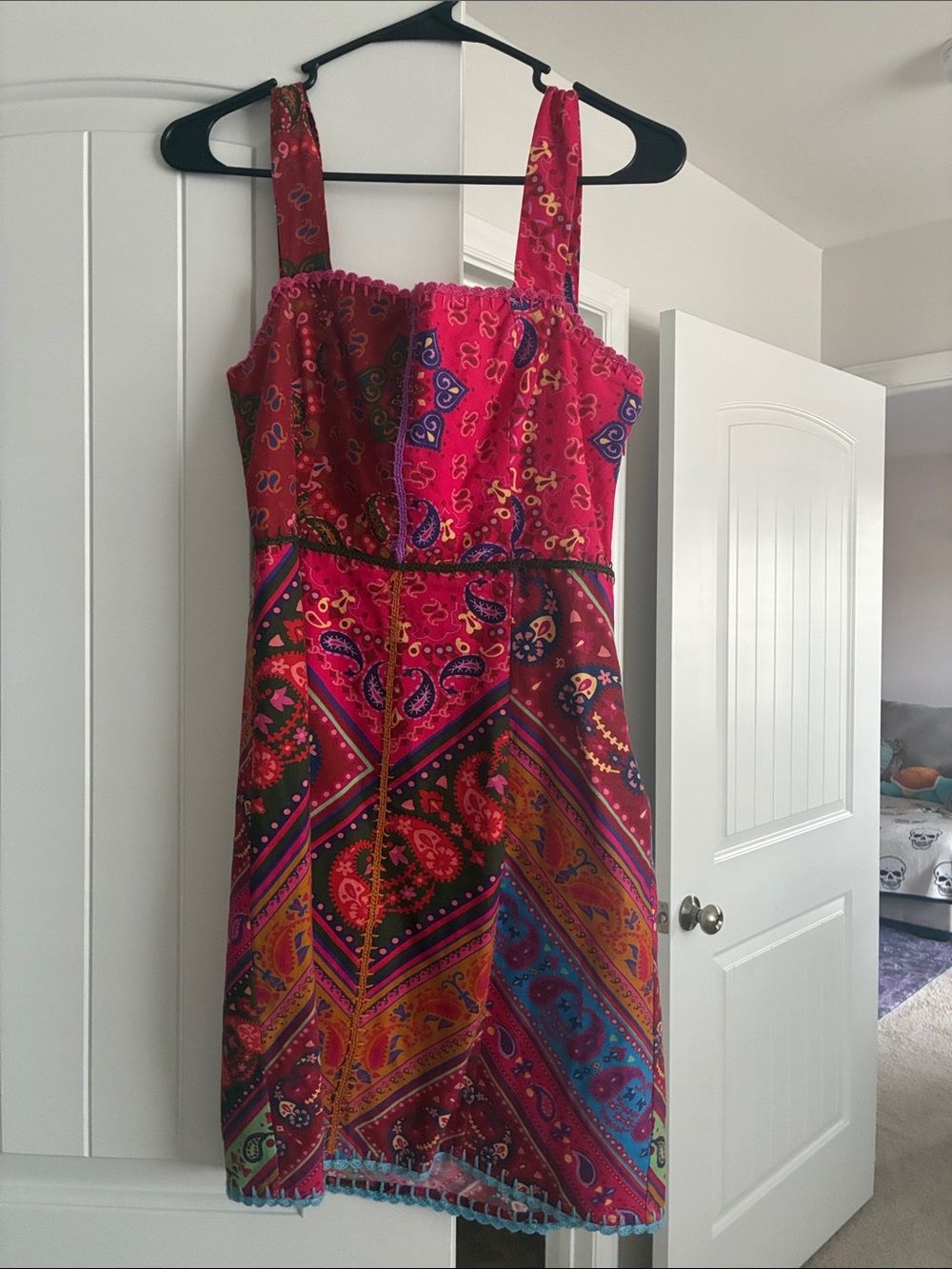 FARM Rio Pink Multicolor Paisley Mini Dress